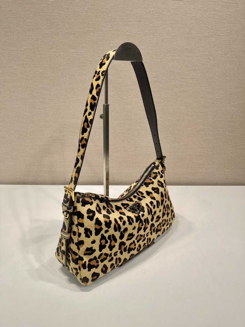 Pra*a hobo bags